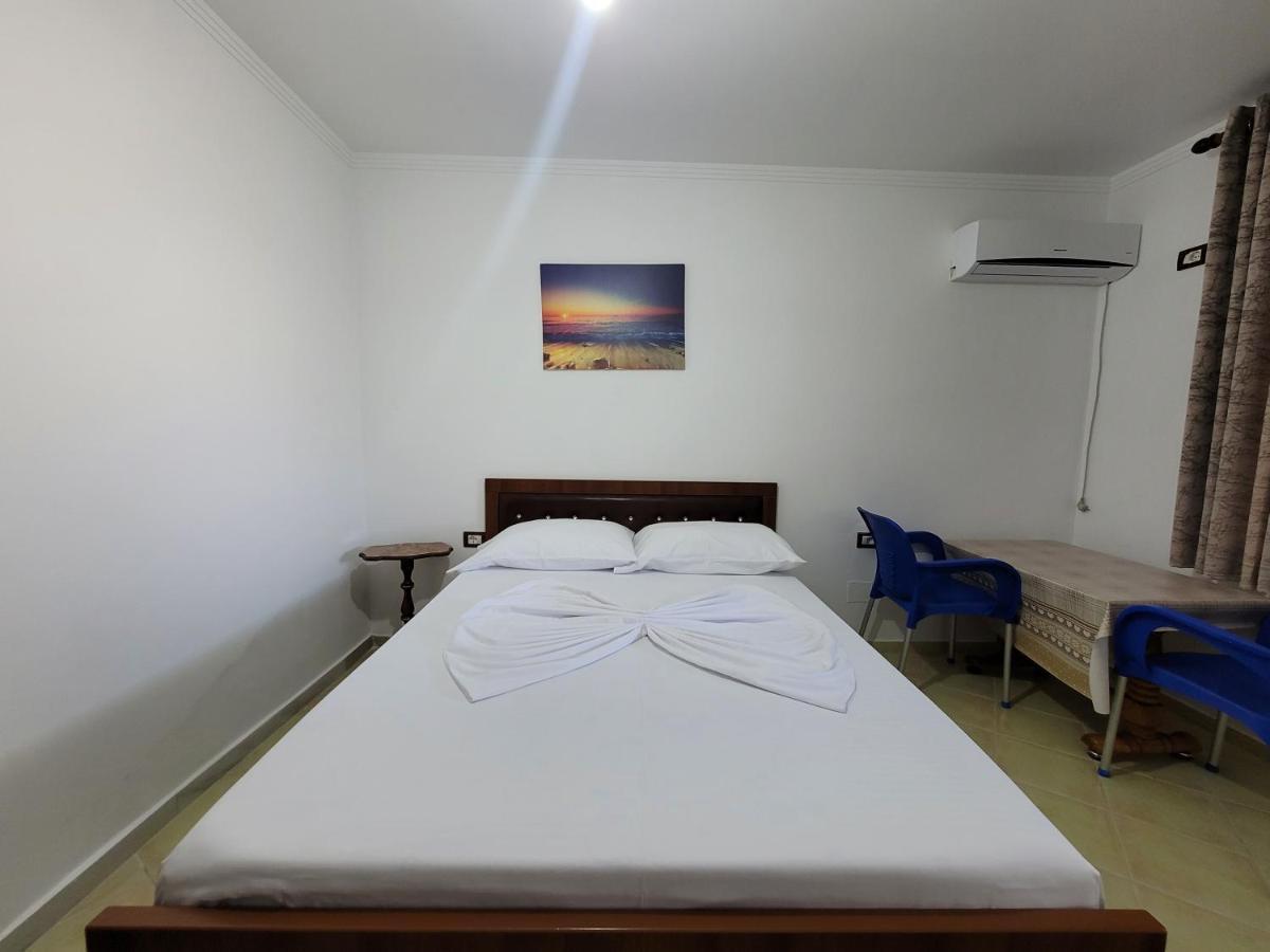 Petrefi Apartments クサミル エクステリア 写真